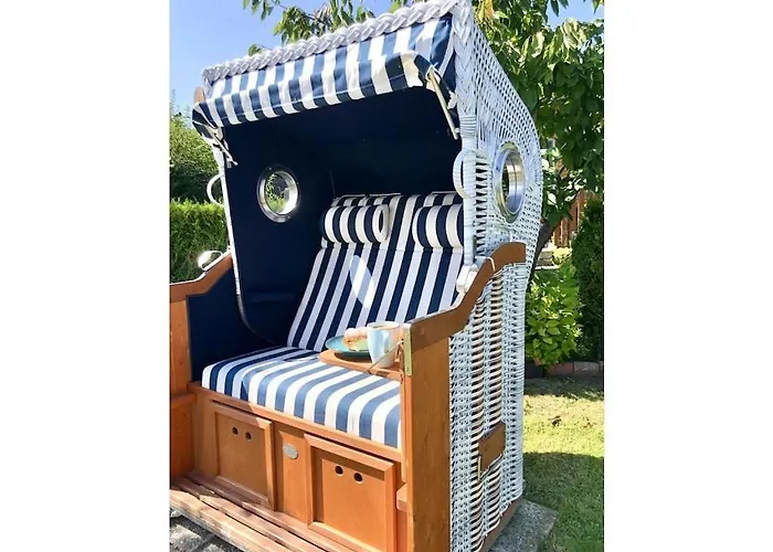 아파트 House On The Lagoon *